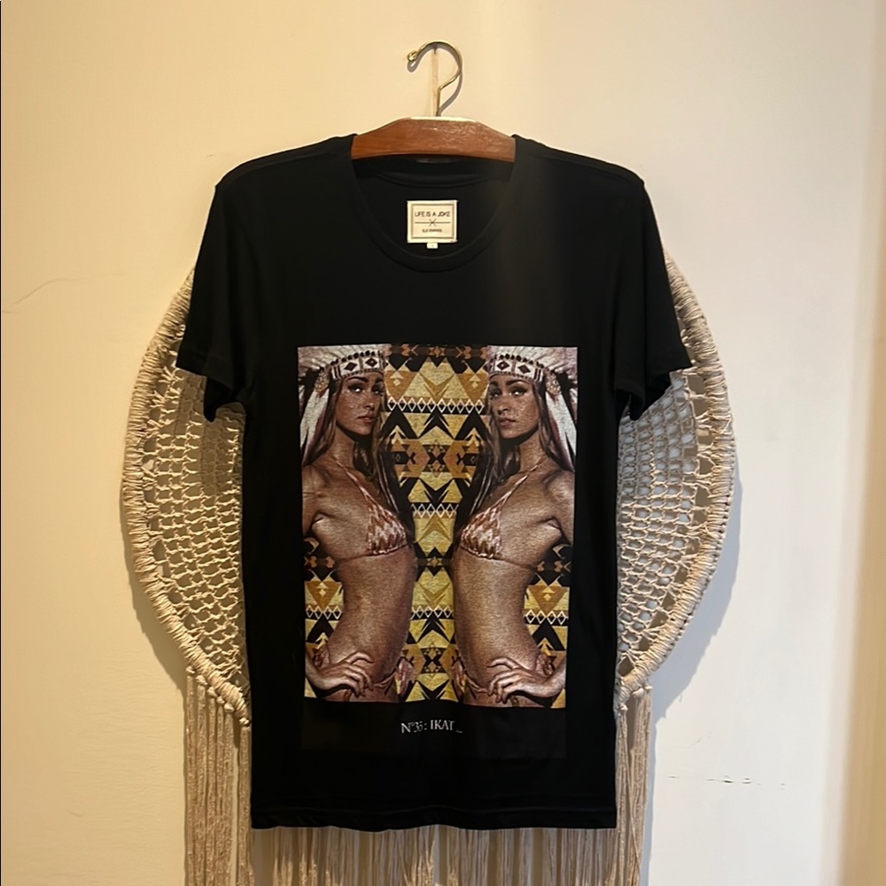 Black Graphic T-Shirt ~ LIFE IS A JOKE ELEVENPARIS ~ size S eleven paris